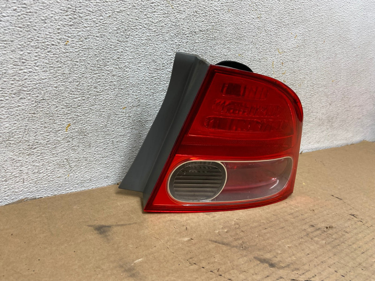 2006 2007 2008 Honda Civic Right Passenger Rh Side Tail Light AH4194 LK1