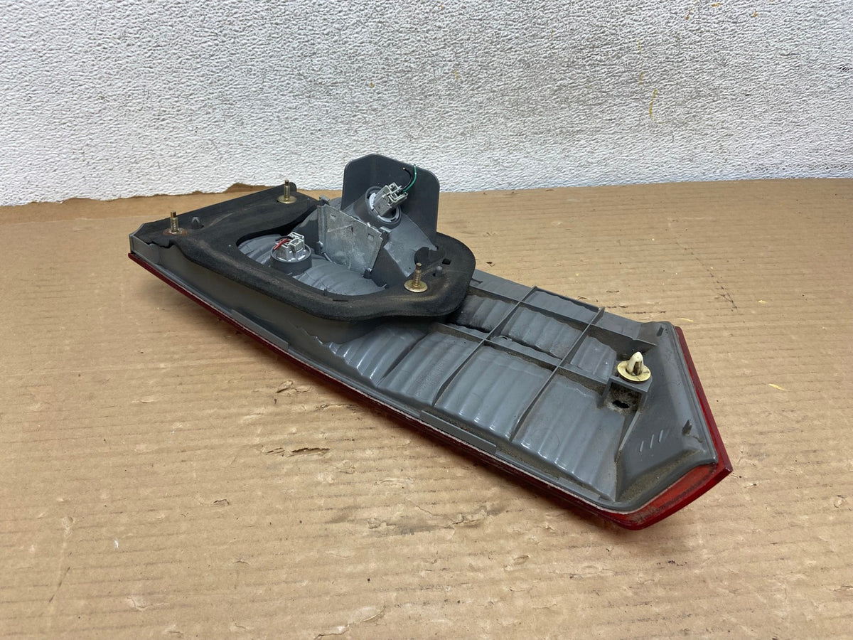 2003-2004 Honda Accord Sedan Left Driver LH Inner Tail Light AH0608 LK6