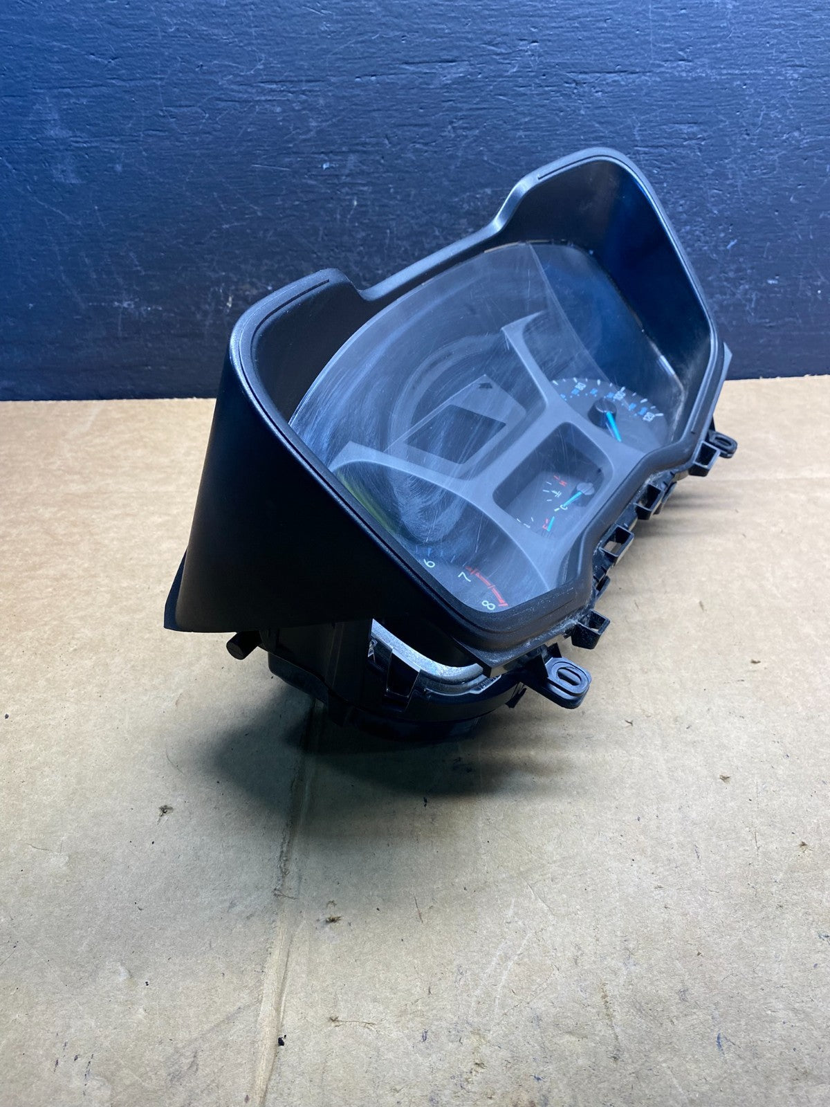 2016 to 2018 Ford Transit Connect Speedometer Cluster ad3696 DG1