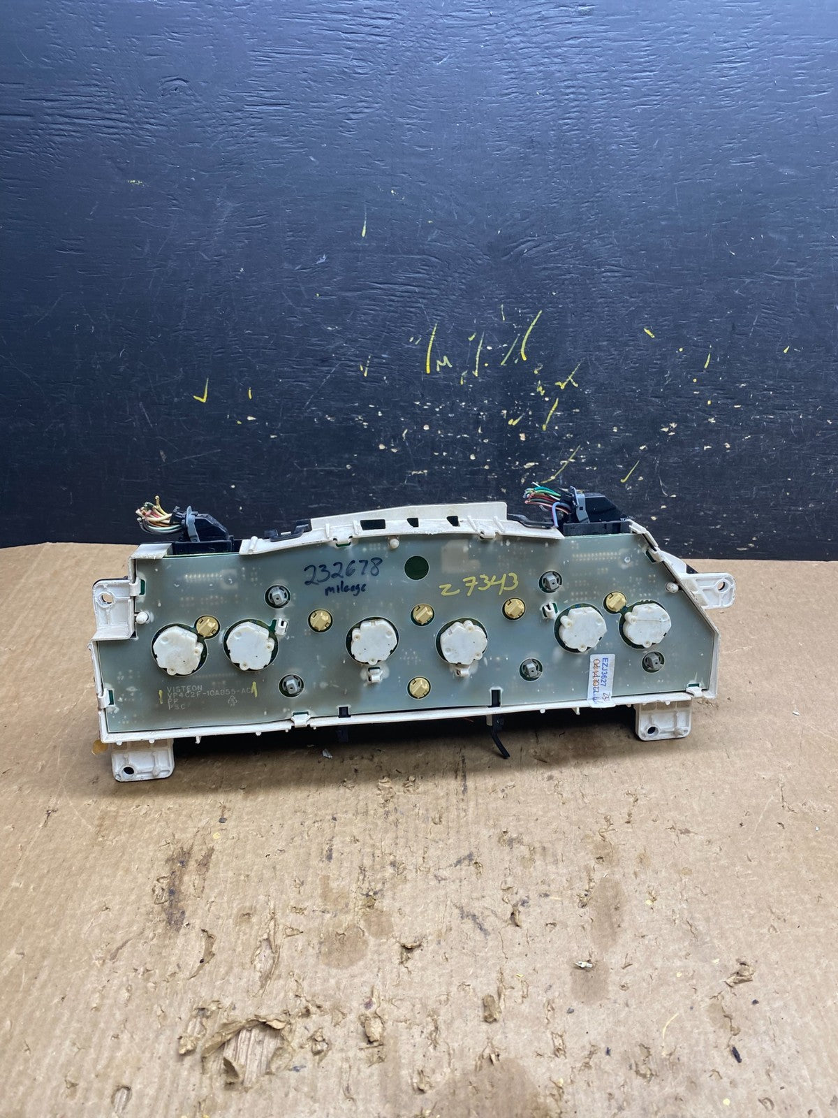 2006 Ford E350 Gauge Speedometer Cluster OEM z7343 DG3
