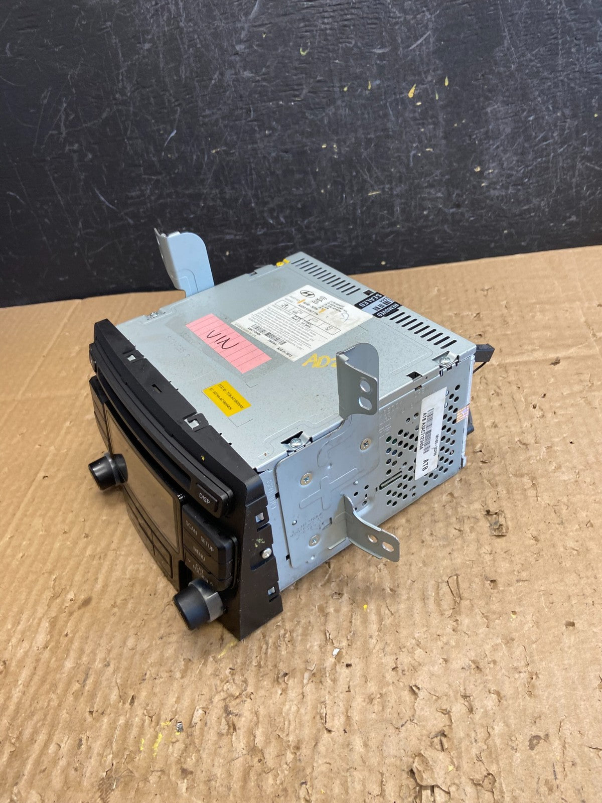 2011 to 2012 Hyundai Sonata Am Fm Cd Player Radio Receiver AD2031 DG2