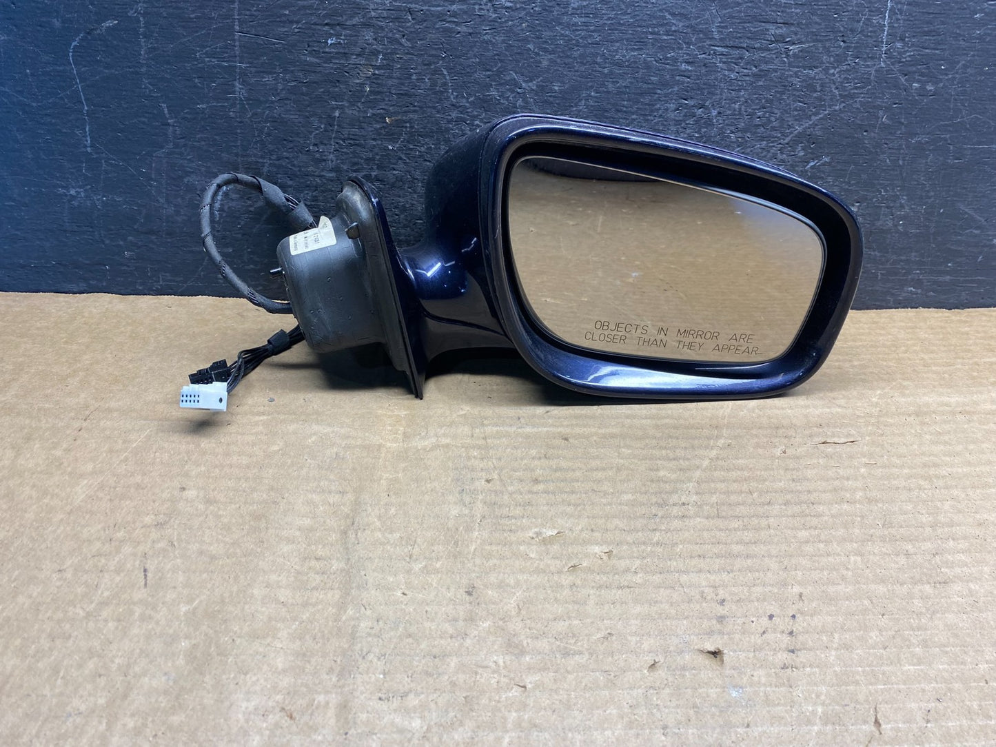2007-2009 Mercedes E-Class Right Passenger Door Mirror Turn Signal AD97422