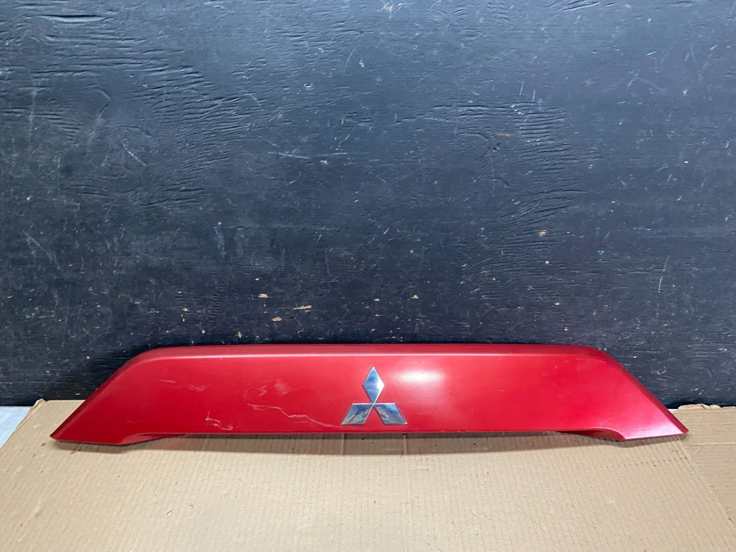 2007 to 2013 Mitsubishi Outlander Rear Hatch Tailgate Trim Molding Q3116 DG0