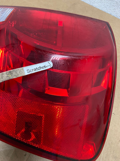 2006-2009 Pontiac Torrent Right Passenger Rh Side Tail Light AD5997 LK3