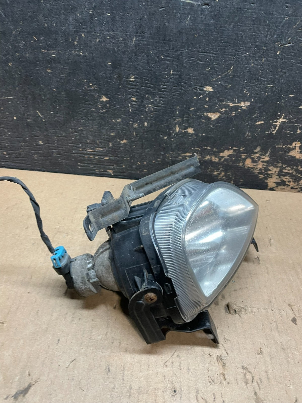 2007 to 2012 Hyundai Veracruz Front Left Side Fog Lamp 922013J000 AA23953