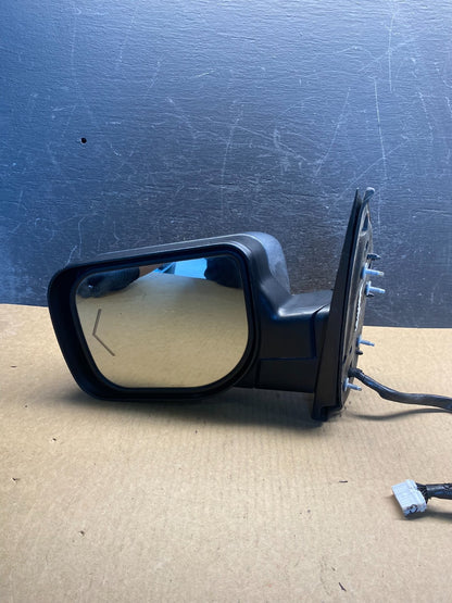 2008 to 2015 Nissan Armada Left Driver Side Turn Signal Mirror ag7209 DG8