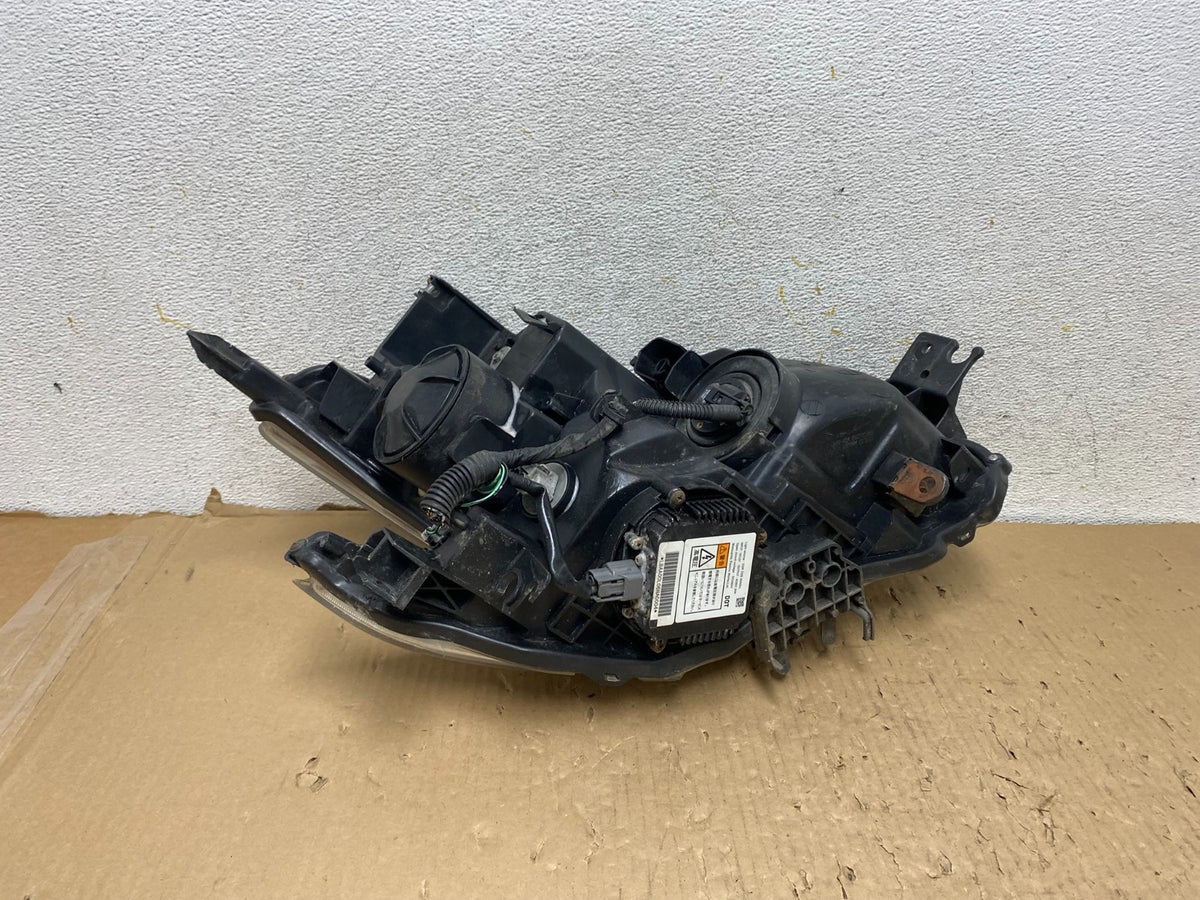 2009-2014 Nissan Maxima Headlight Left Driver Side Xenon HID TYC AH2847 DW5
