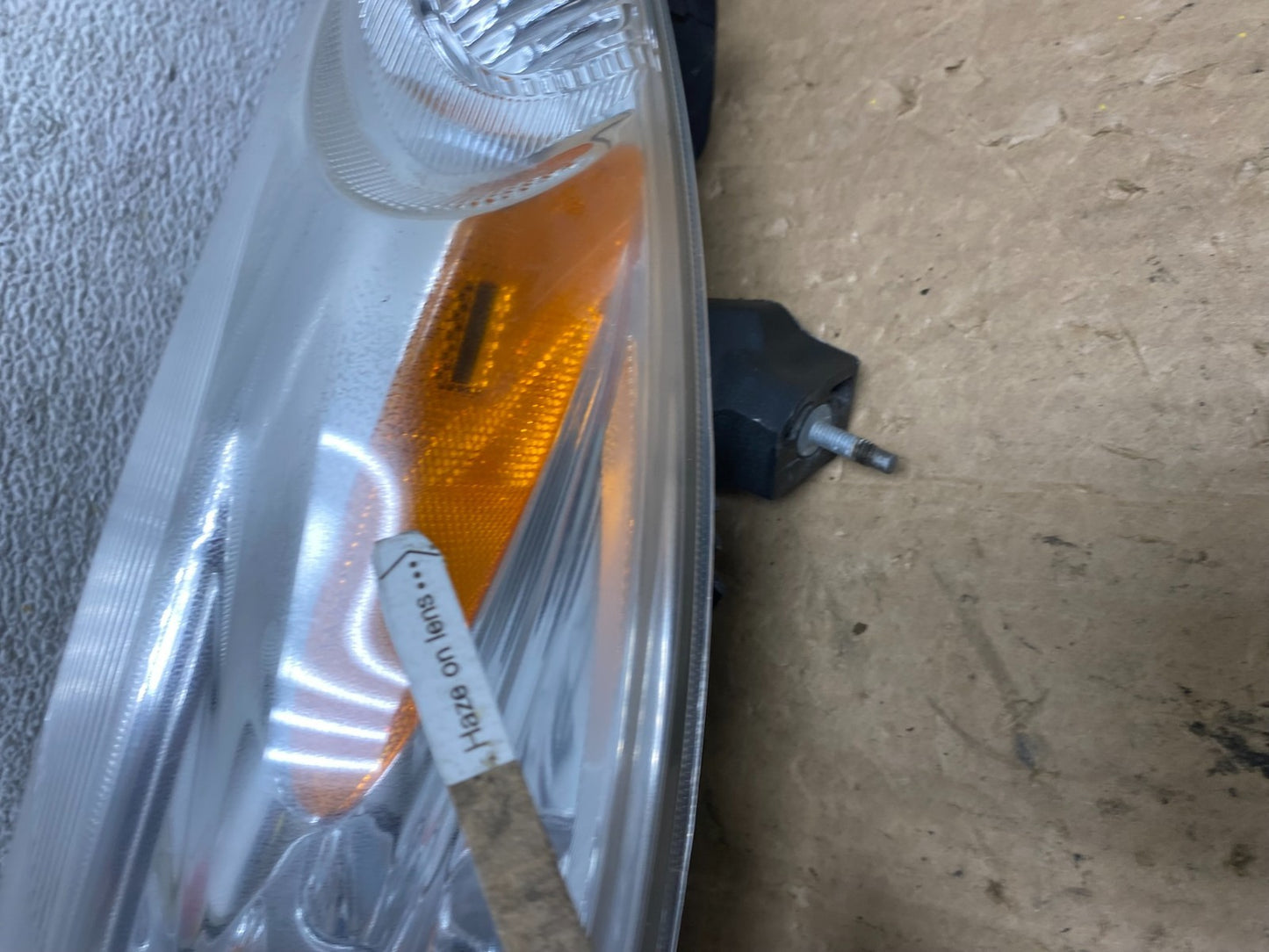 2011-2014 Nissan Juke Turn Signal Headlight Right Passenger RH Halogen AG2454 DW3