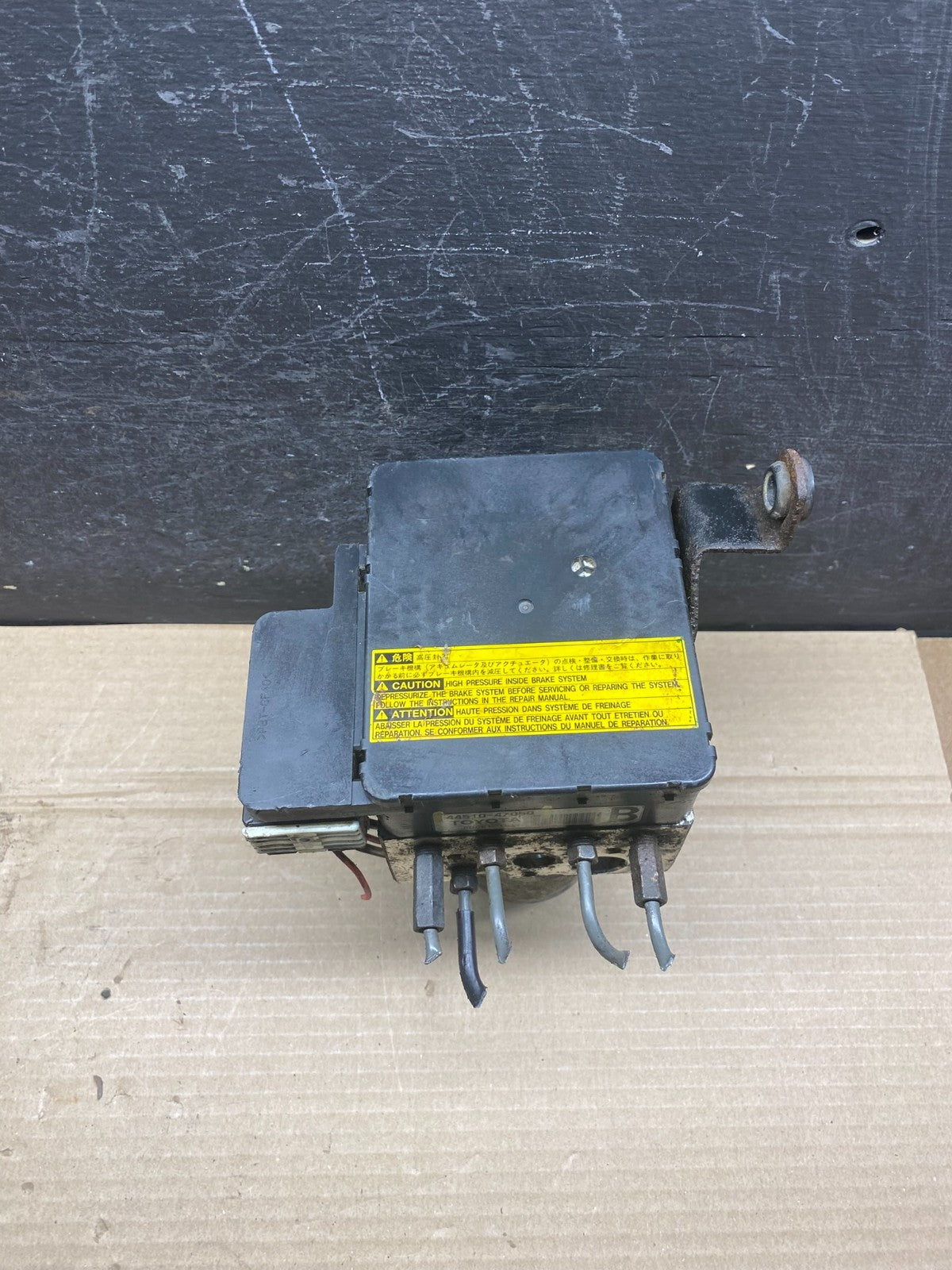 2004 - 2009 Toyota Prius ABS Brake Pump Anti Lock Module AH7598 DG0