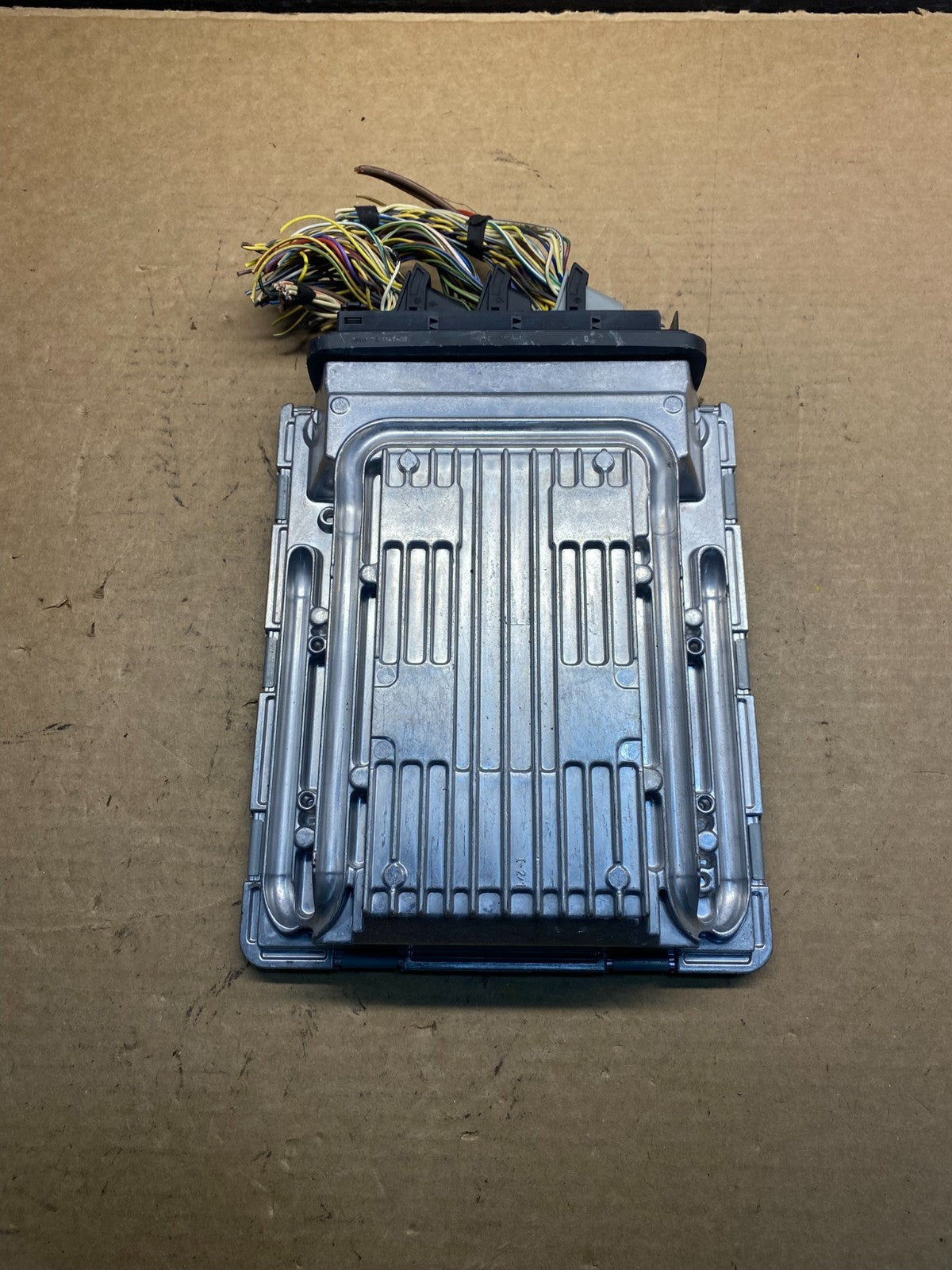 2007 to 2014 BMW X5 ECM ECU Engine Control Computer Module 7607985 AD9943 DW1