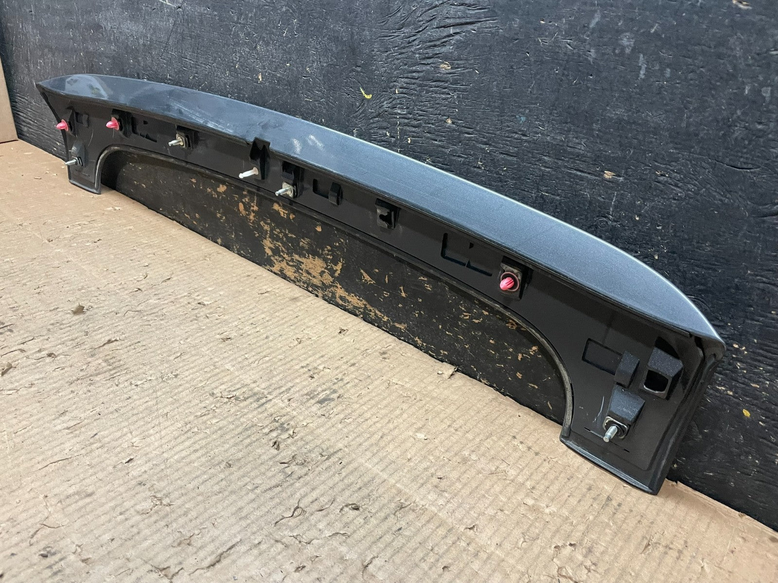 2008 to 2015 Toyota Land Cruiser Rear Lift Gate Hatch Spoiler Wing Y6655 PS8