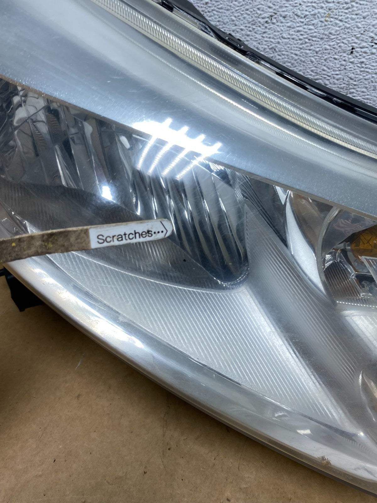 2014 2015 2016 Nissan Versa Note Right Passenger RH Side Headlight AE3043 DW3