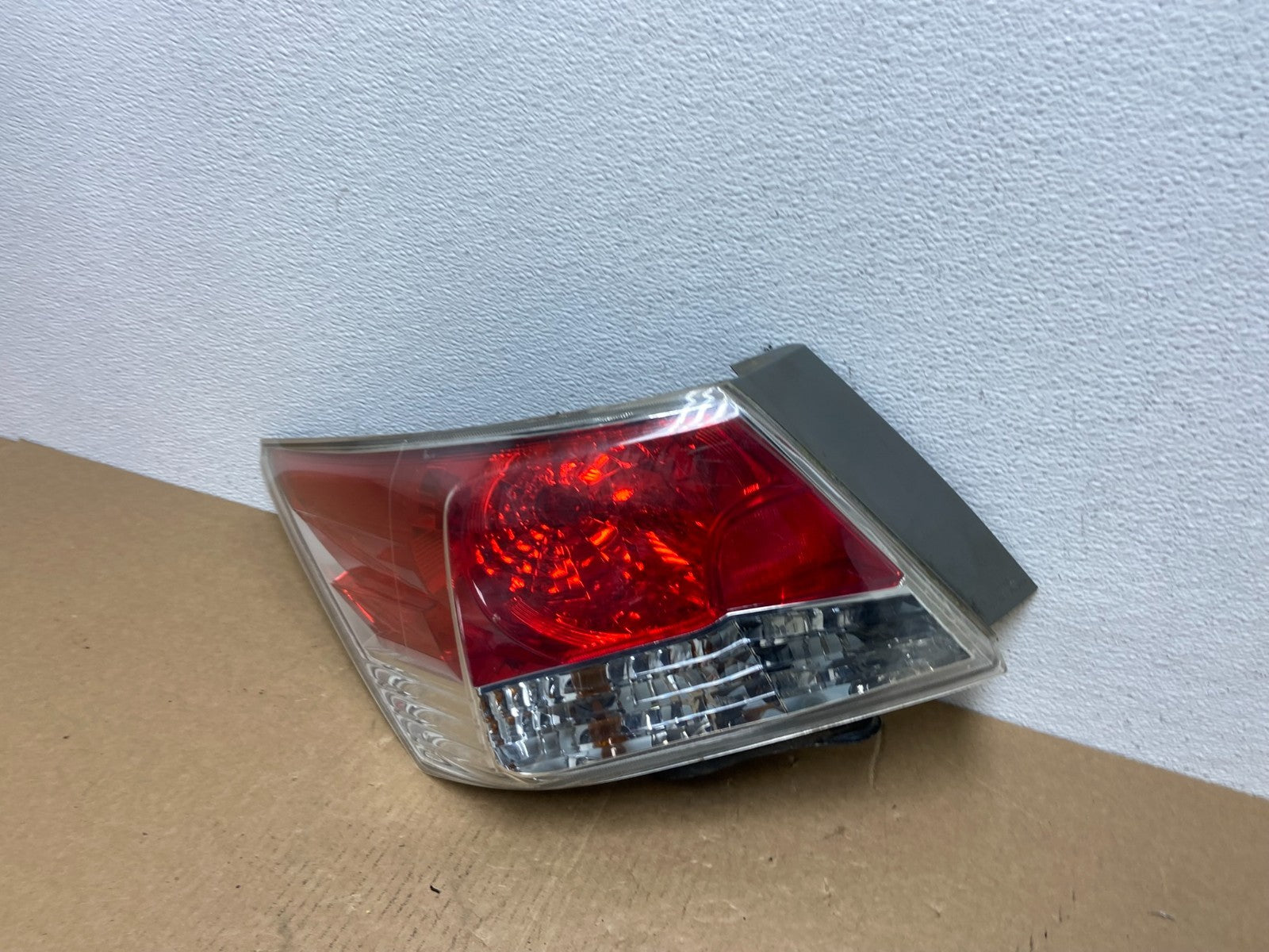 2008 to 2012 Honda Accord Sedan Tail light Left Driver LH Side AC1131 DW1