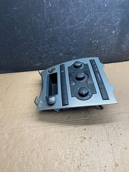 2005 to 2007 Jeep Commander Grand Cherokee A/C Climate Control Bezel AF2069 DG2