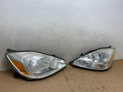 2004 2005 Toyota Sienna Left+Right Set Side Halogen Headlights W2925 DW2
