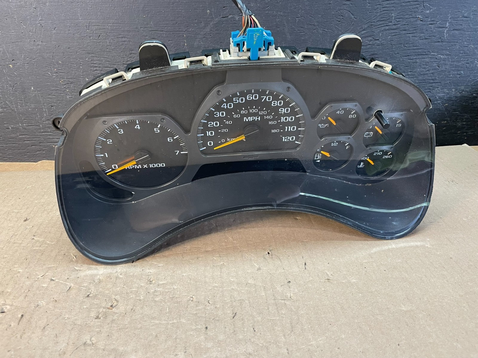 2002 to 2005 Chevrolet Trailblazer Speedometer Cluster Gauge ae3348 DG0
