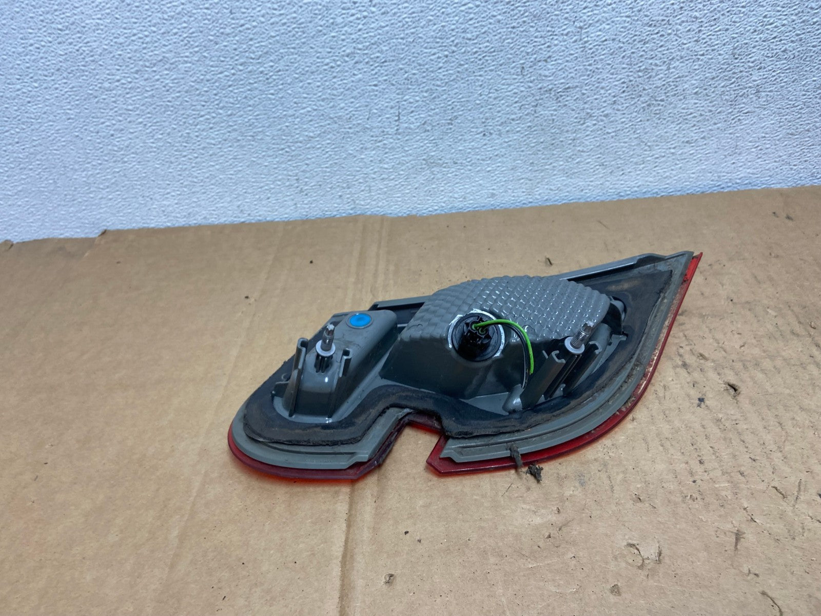 2010 2011 2012 Ford Taurus Right Passenger RH Side Tail Light Inner AD3170 LK3