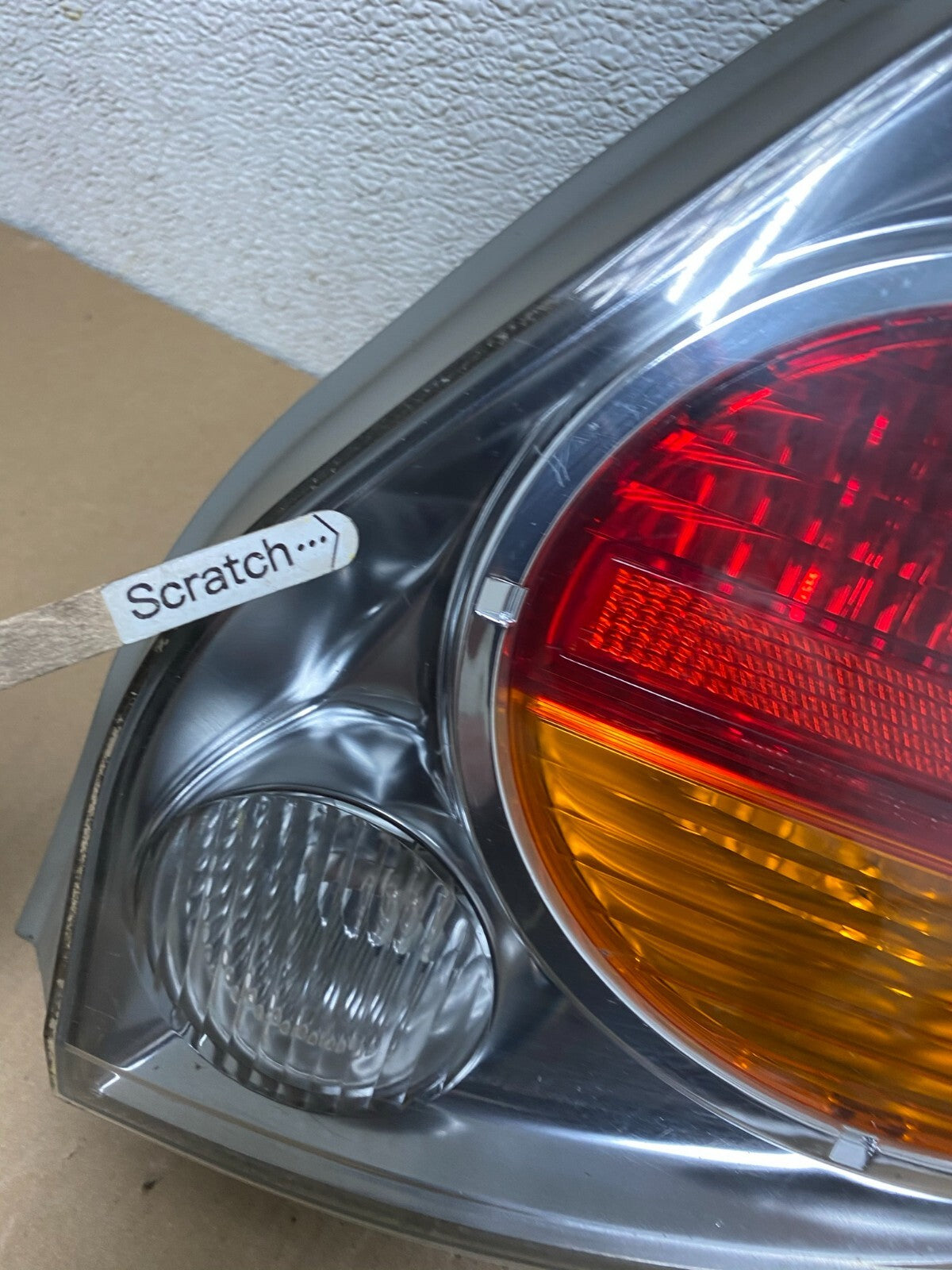 2002 2003 Nissan Maxima Right Passenger RH Side Tail Light L4455 DW5