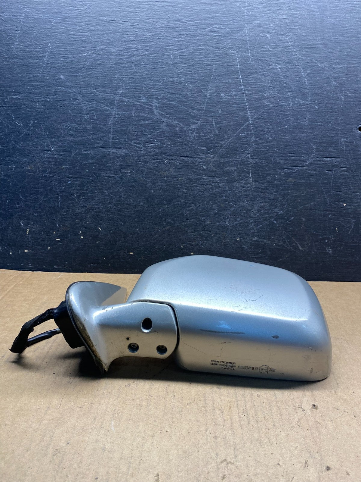 1999 to 2002 Toyota 4runner Left Driver LH Side View Door Mirror AH7040 DW3