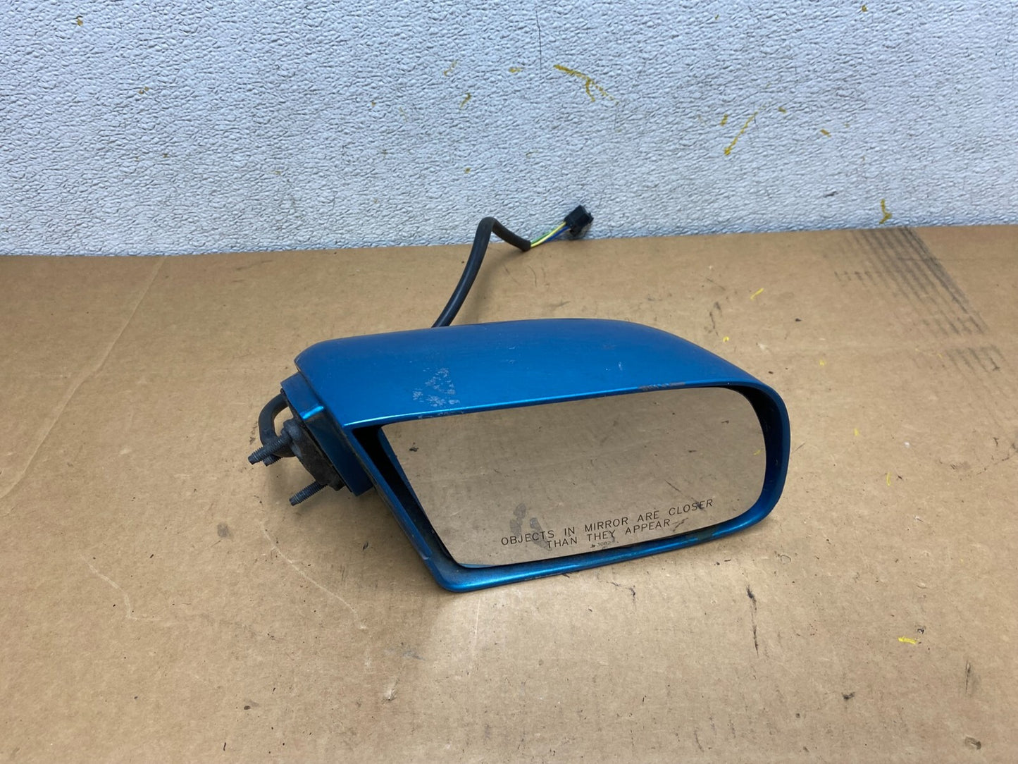 2004  2008 Pontiac Grand Prix Right Passenger RH Side View Door Mirror N5898  DG7