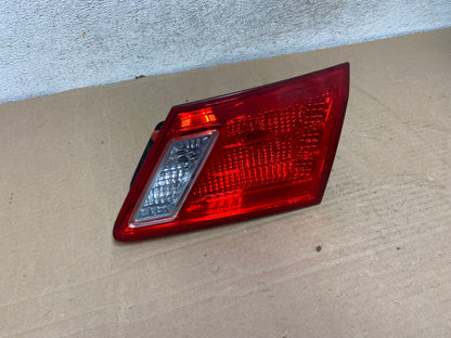 2007 2008 2009 Lexus Es350 Right Passenger RH Inner Tail Light AH9402 LK2