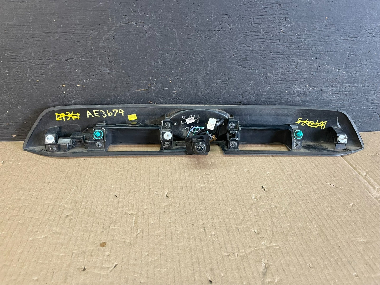 2017 - 2021 Subaru Impreza Rear Liftagte Molding Garnish ae3679 DG3