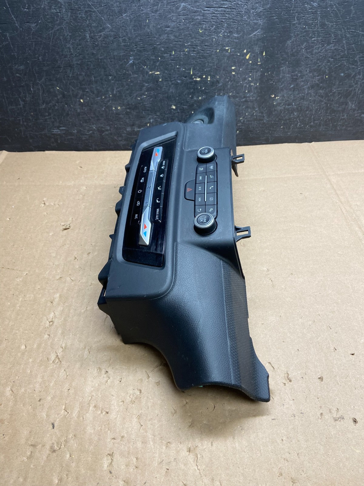 2020 to 2023 Ford Explorer A/C Heater Climate Control Panel ai6393 DG2