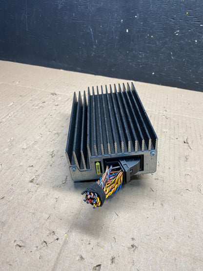 2007-2010 BMW X5 Top HiFi Lear Radio Audio Amplifier Amp M1303 DG2
