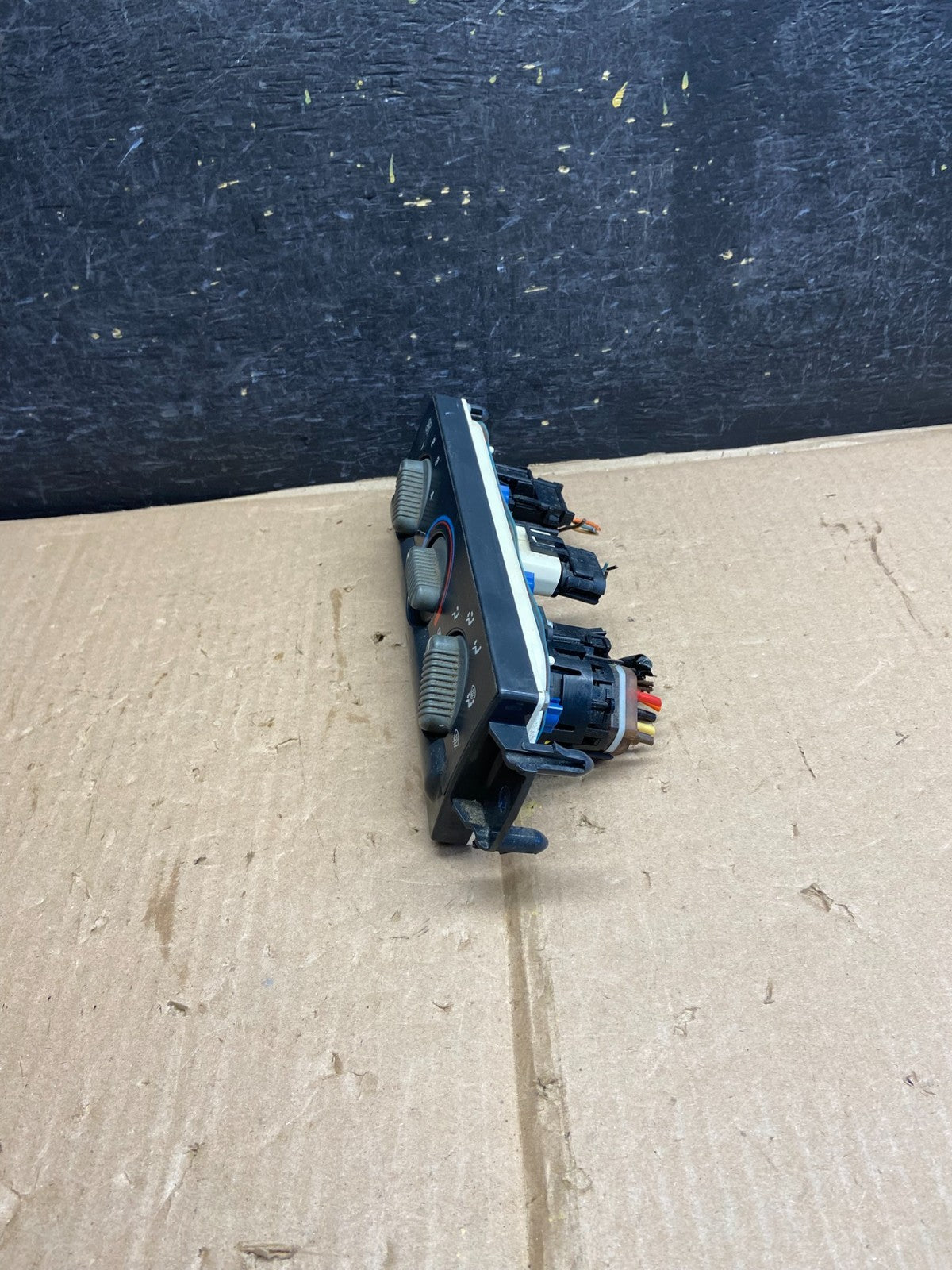 1998-2003 Chevrolet S10 Blazer HVAC A/C Heater Climate Control Module AI2709 DG2