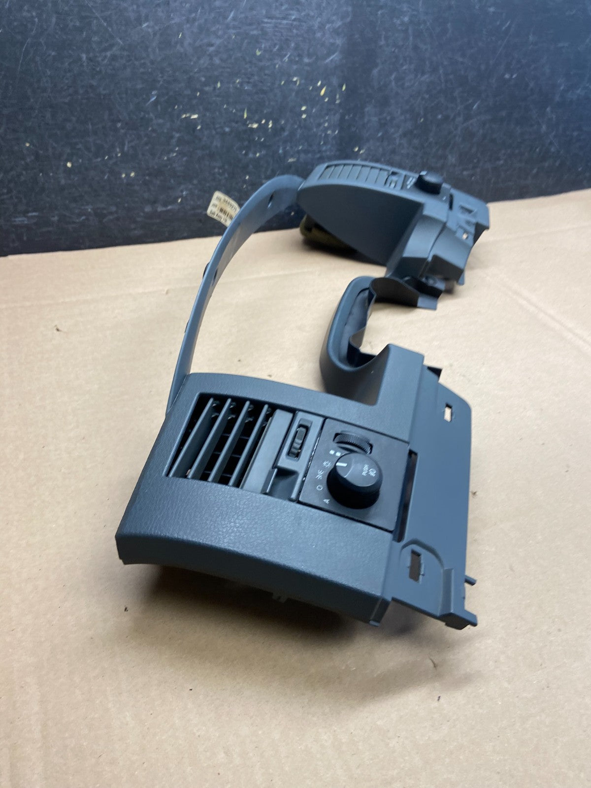 2004 - 2009 Dodge Durango Speedometer Cluster Gauge Bezel Trim AI6230 DG1