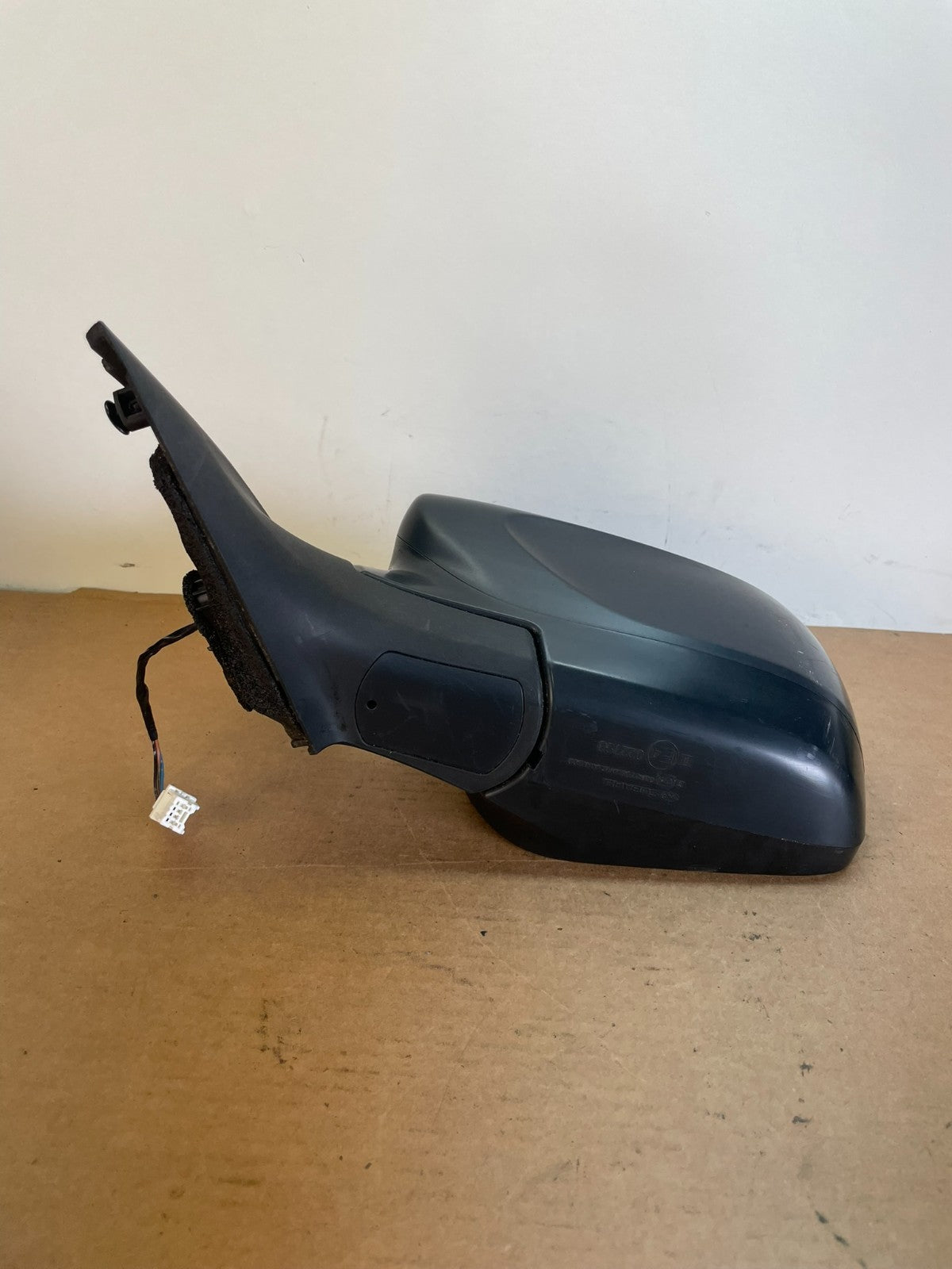 2009 to 2010 Subaru Forester Left Driver Side View Power Door Mirror AG0634 DW3