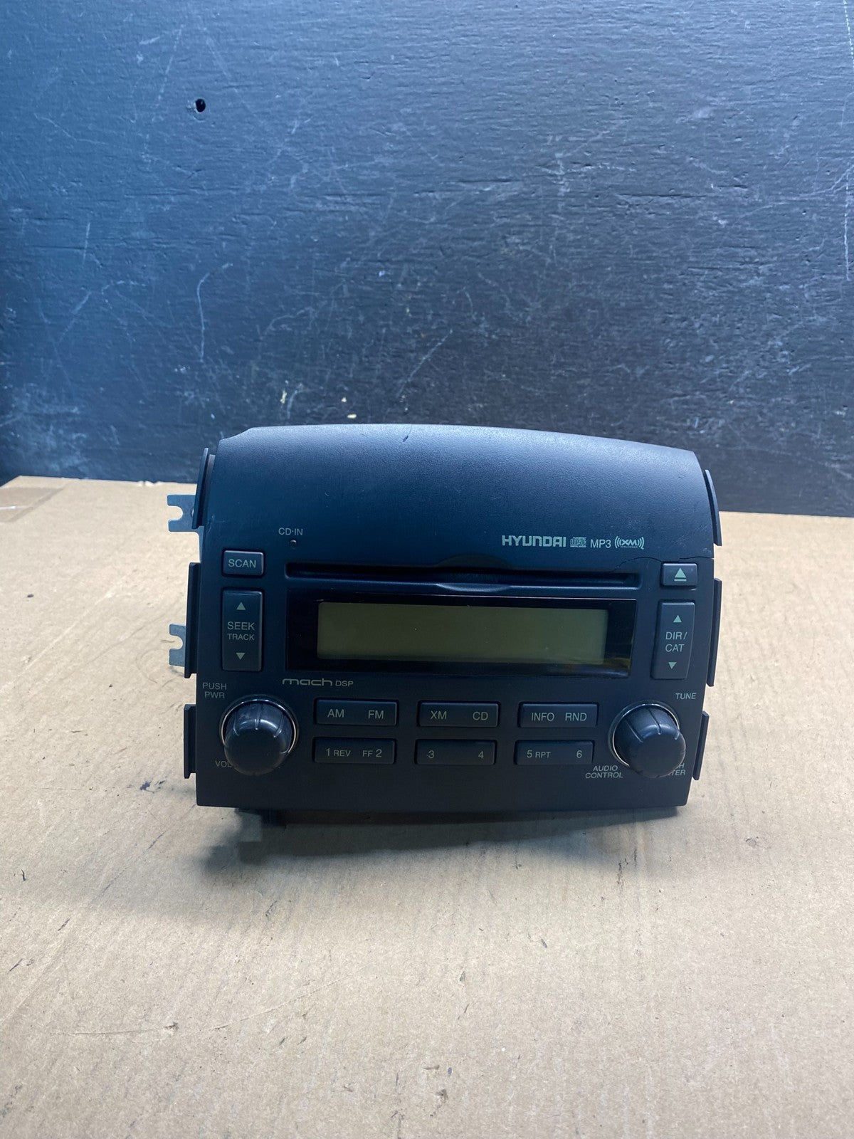 2006 2007 2008 Hyundai Sonata Radio Receiver AM FM CD Player AE7705 DW0