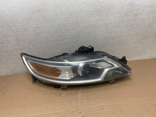 2010 2011 2012 Ford Taurus Right Passenger RH Halogen Headlight OEM AA8684 DW0
