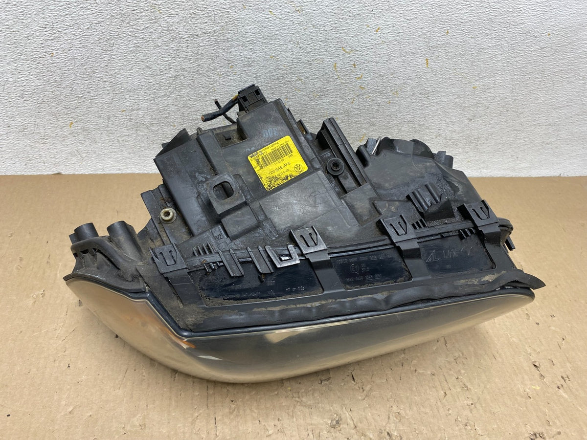 2004 2005 2006 BMW X3 Right Passenger RH Side Headlight Xenon AH6012 DW5