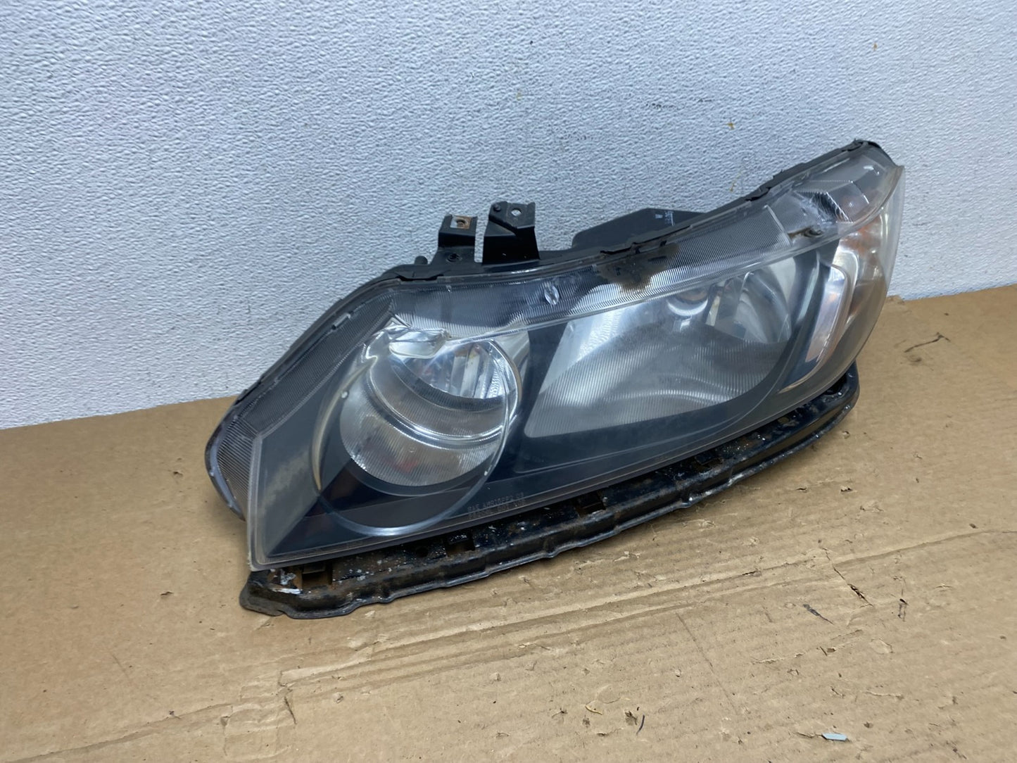 2009 2010 2011 Honda Civic Sedan Left Driver LH Headlight Halogen AD4018 DW2