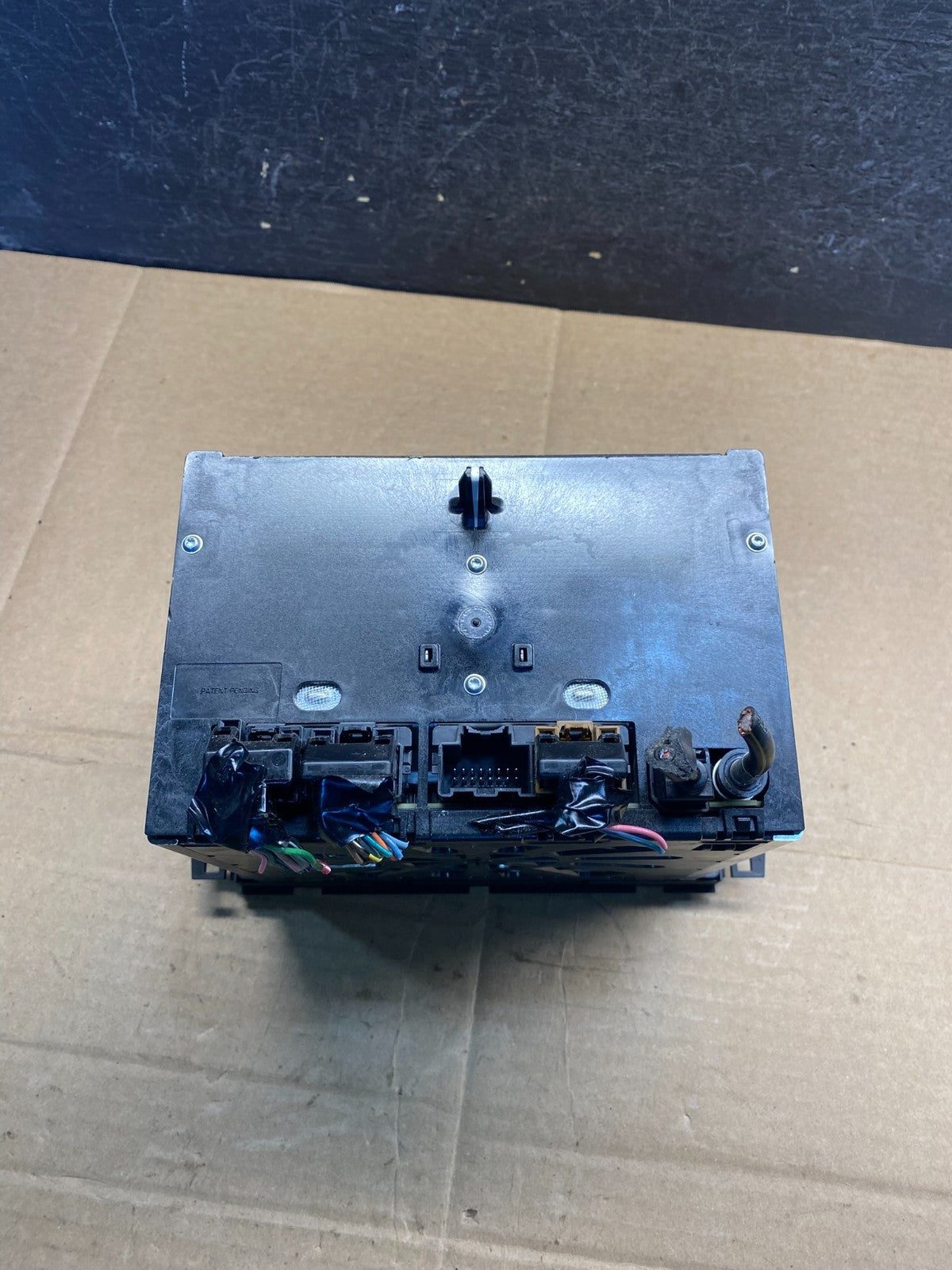 2015 2016 GMC Acadia Radio Display Screen AM/FM AUX AE8253 DG5