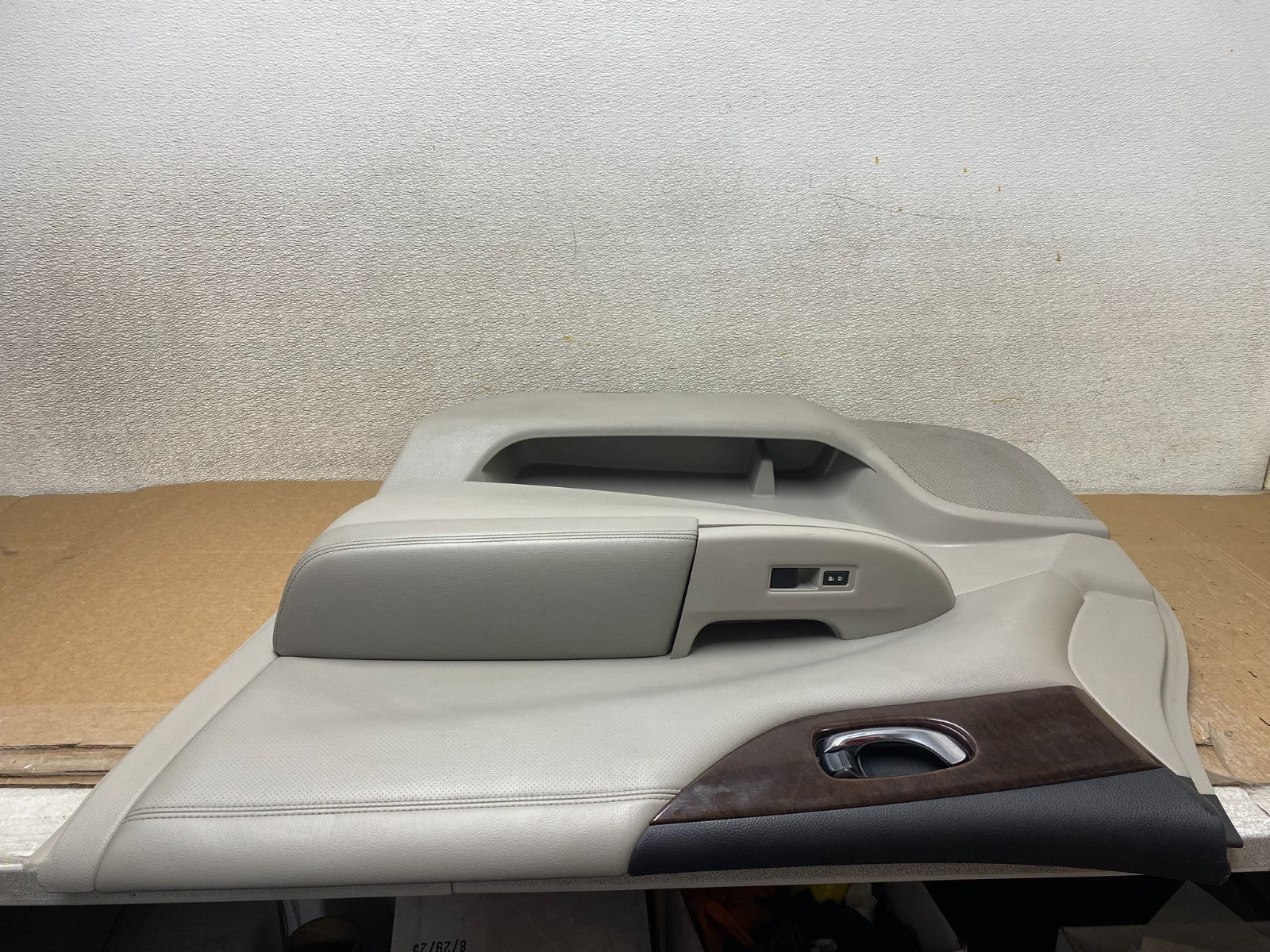 2011 to 2017 Nissan Quest Right Passenger Front Bose Speaker Door Panel Z1288 DG5