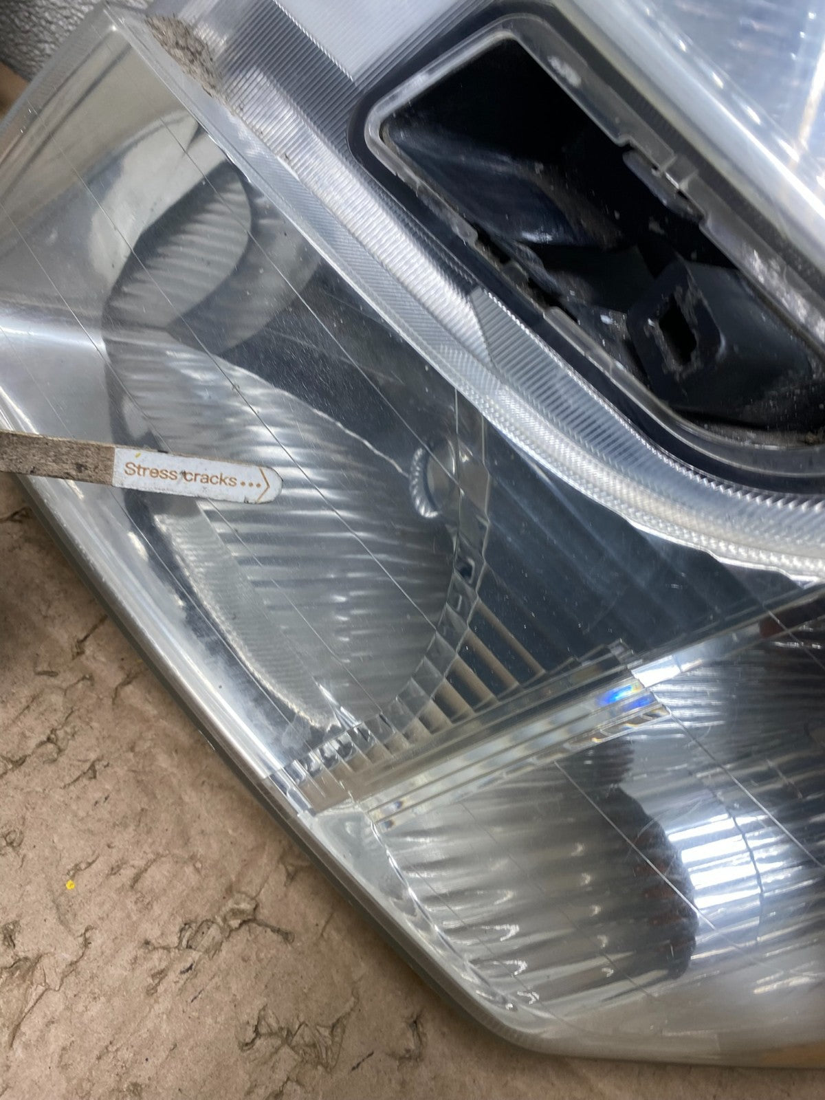 2005 to 2009 Chevrolet Equinox Left+Right Set Halogen Headlights W3531 DW11