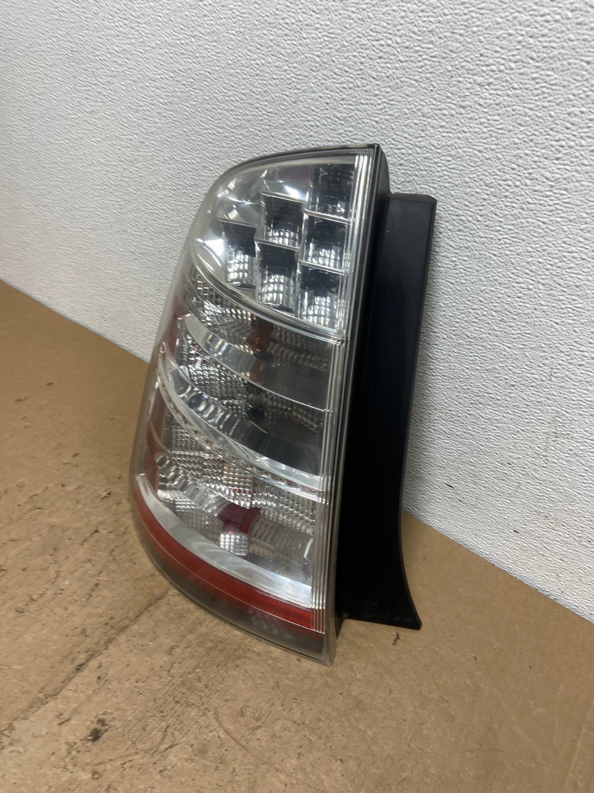 2006 2007 2008 2009 Toyota Prius Tail Light Left Driver LH AC7260 LK1