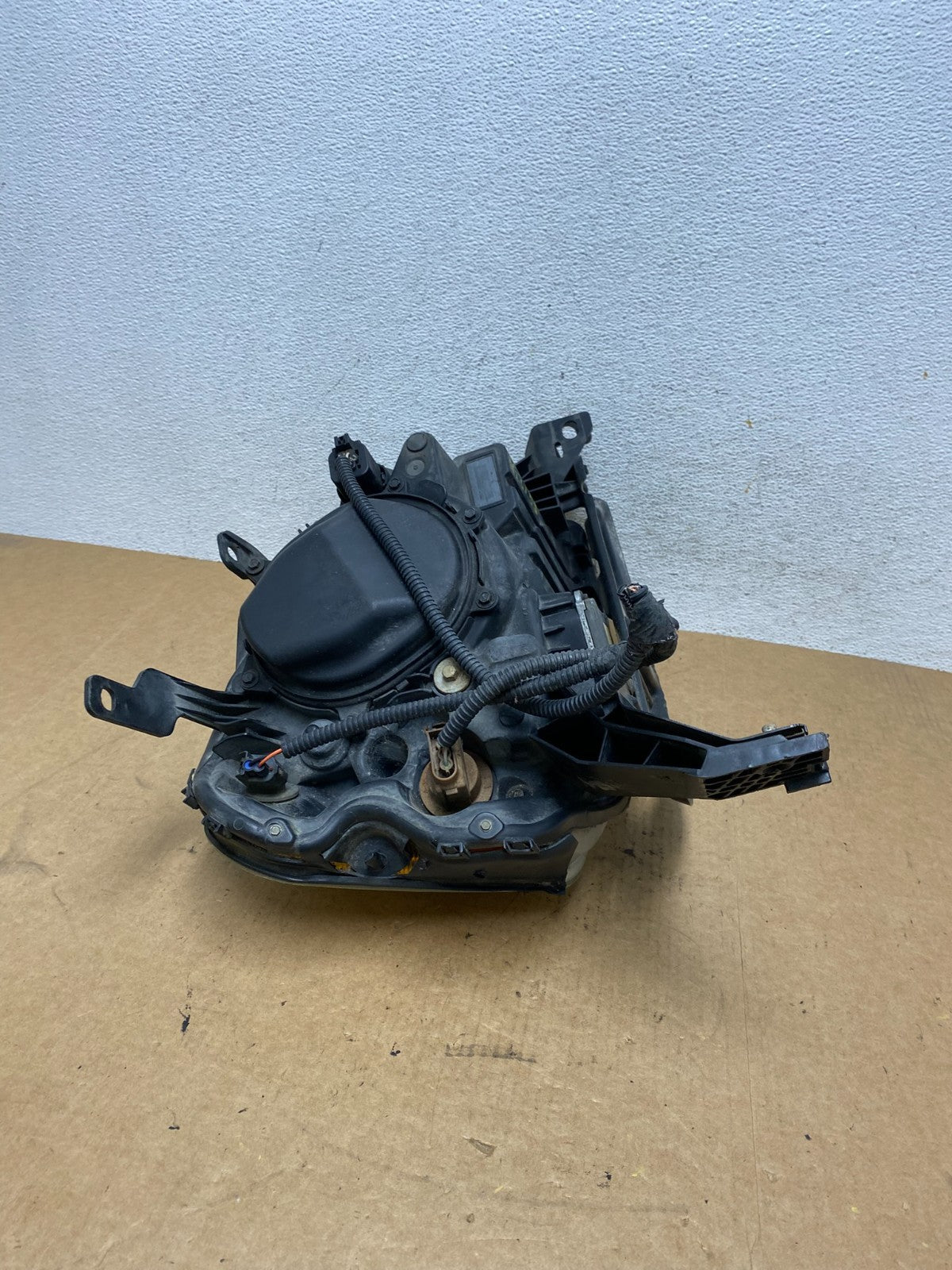 2005 2006 2007 Mercury Montego Left Driver LH Side Headlight Xenon HID AE3233 DW9