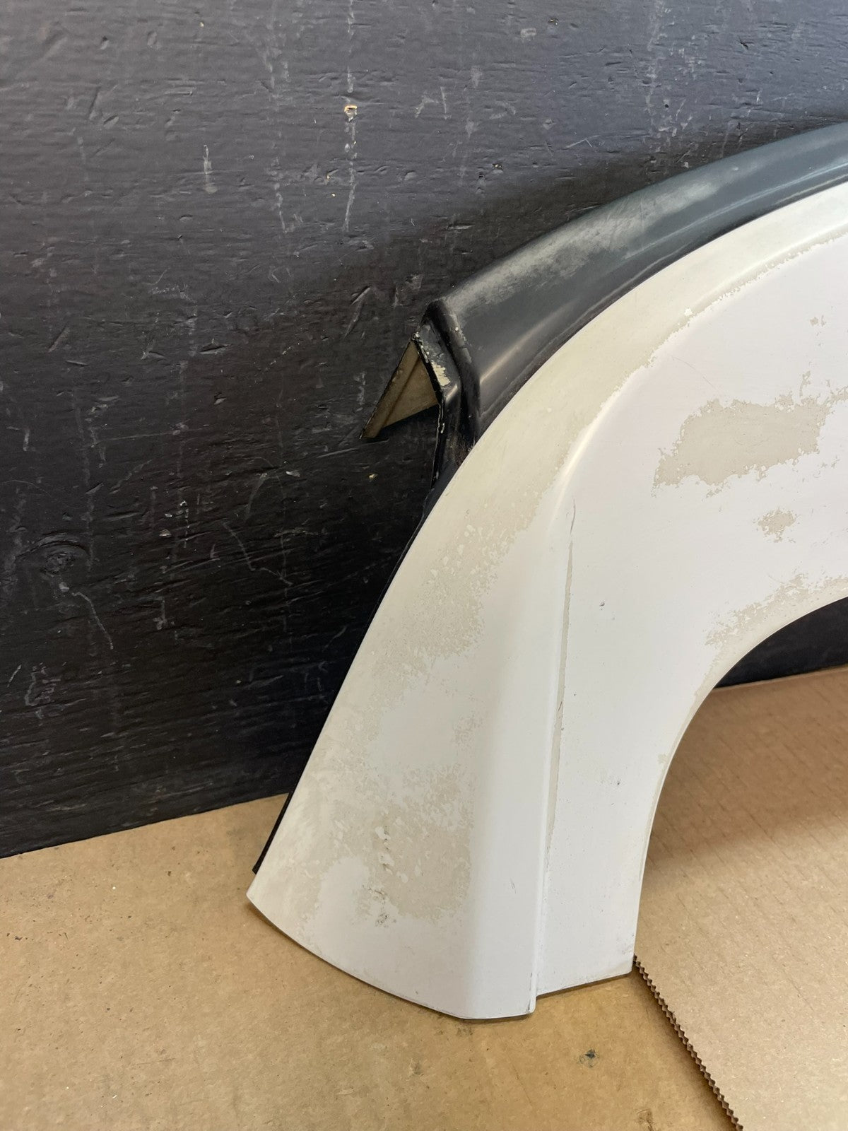 2015-2020 Chevrolet Trax Liftgate Upper Rear Spoiler Wing OEM AC1915 DG1