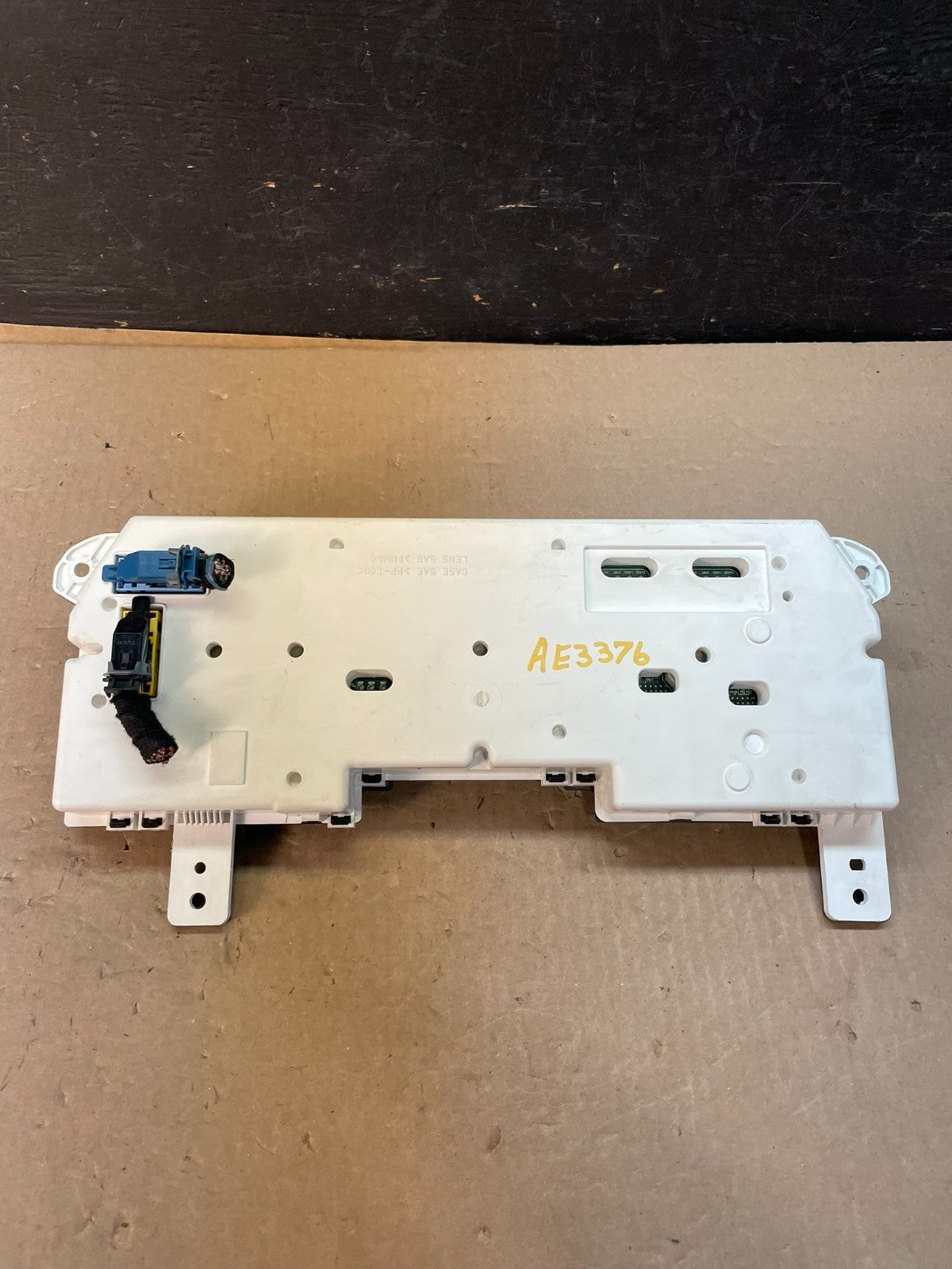 2005 to 2006 Lincoln Navigator Speedometer Gauge Cluster ae3376 DG6