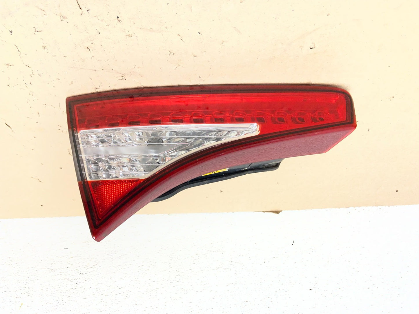 2011 2012 2013 Kia Optima Hybrid Left Driver Lh Side Inner Tail Light AG43380