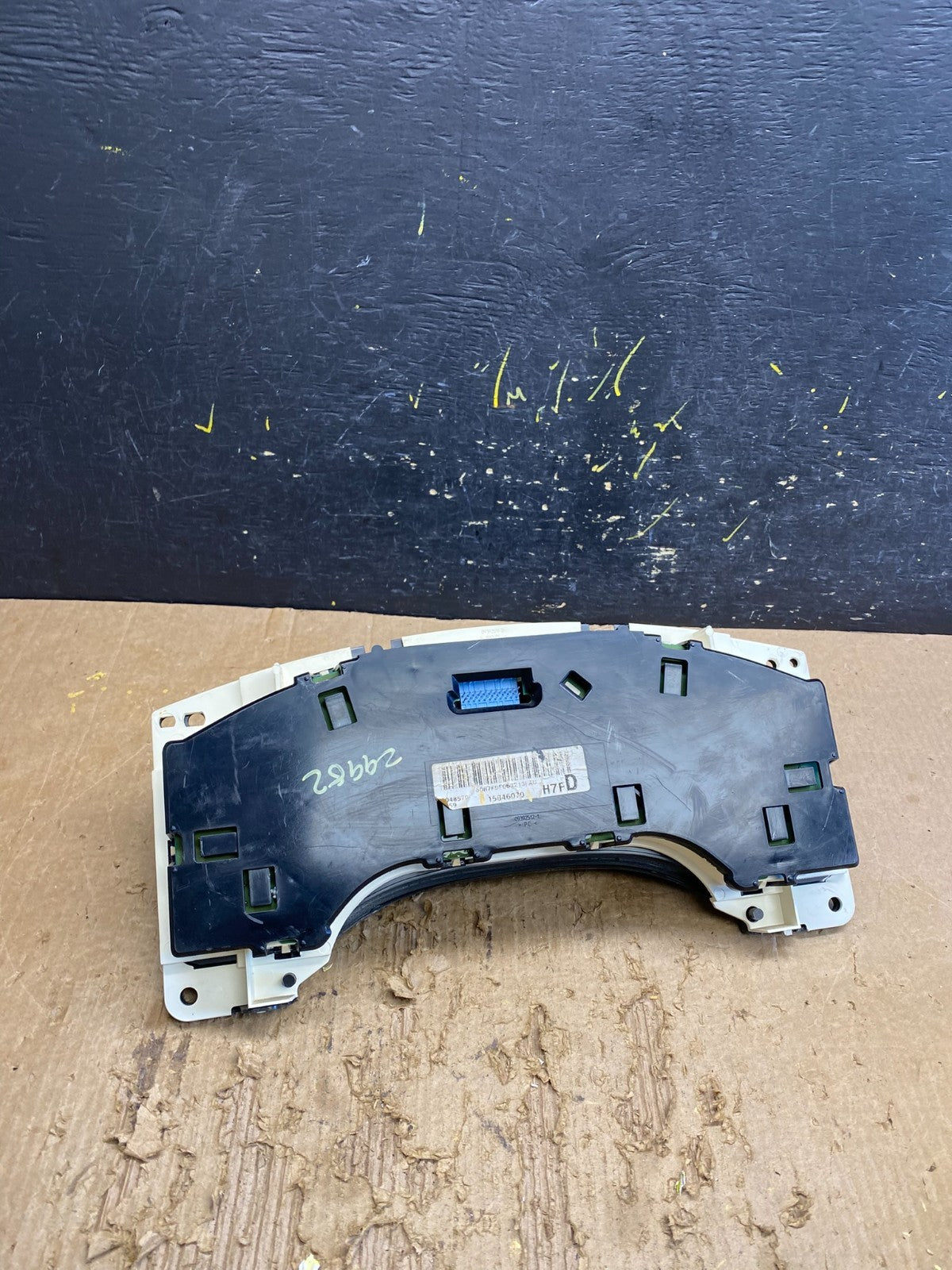 2004 to 2007 Chevrolet Express Speedometer Cluster Gauge Z9982 DG5