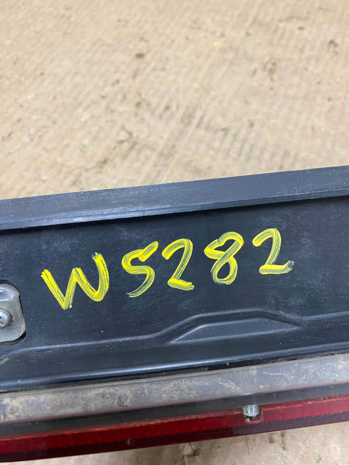 1989 to 1992 Ford Probe Trunk Lock Brake Light W5282 PS10