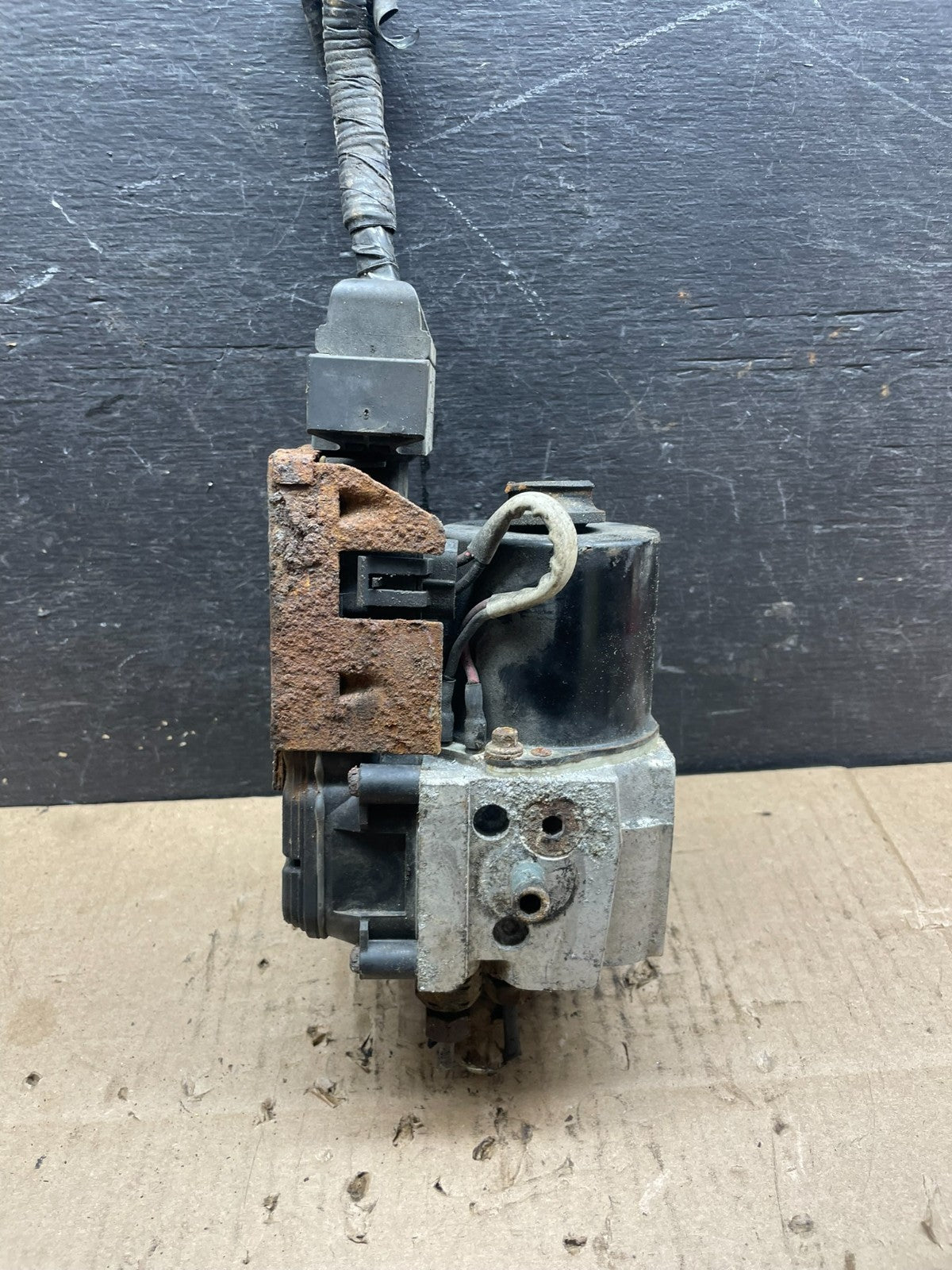 2003 - 2007 Ford E250 E350 ABS Anti Lock Brake Pump Module Oem R1789 DG1