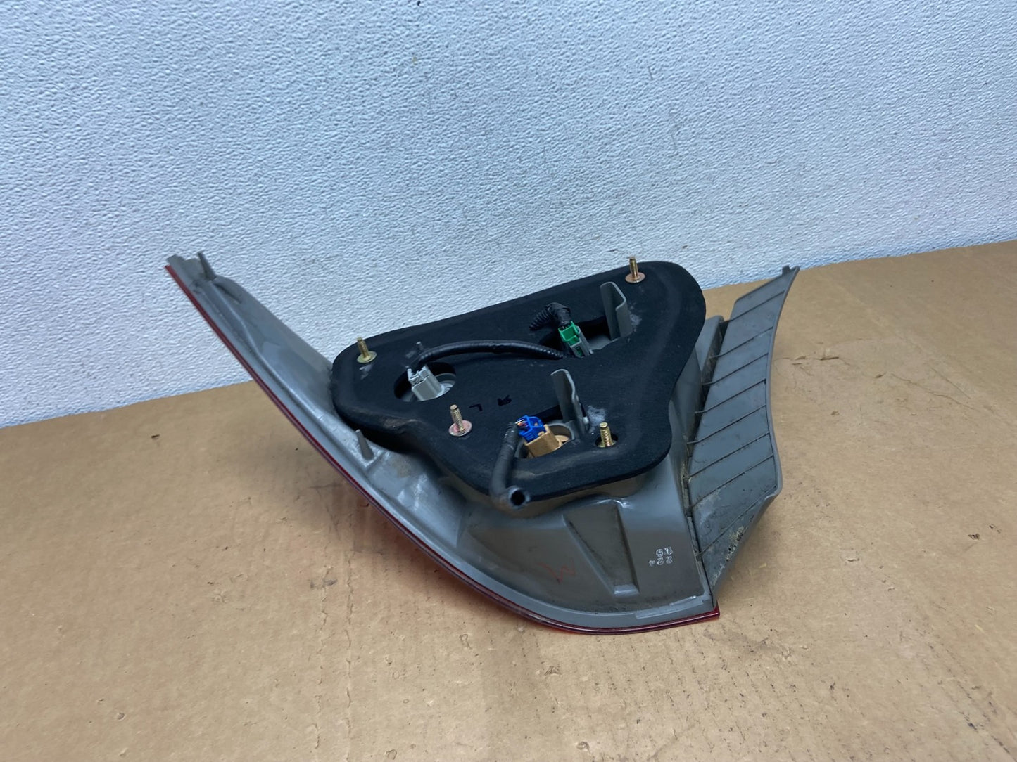 2004-2005 Honda Civic Coupe Left Driver Side Tail Light AC8523 DW7