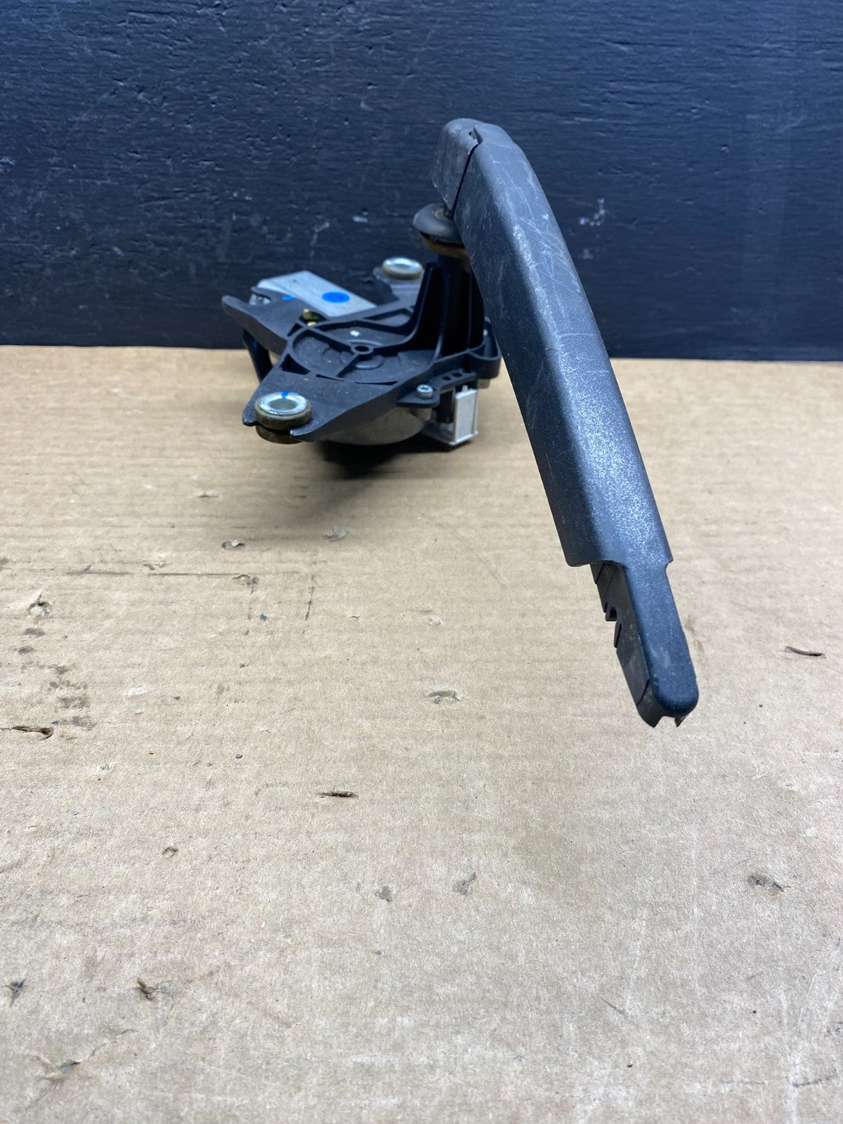 2011 to 2014 Nissan Juke Rear Windshield Washer Wiper Motor ac8705 DG2
