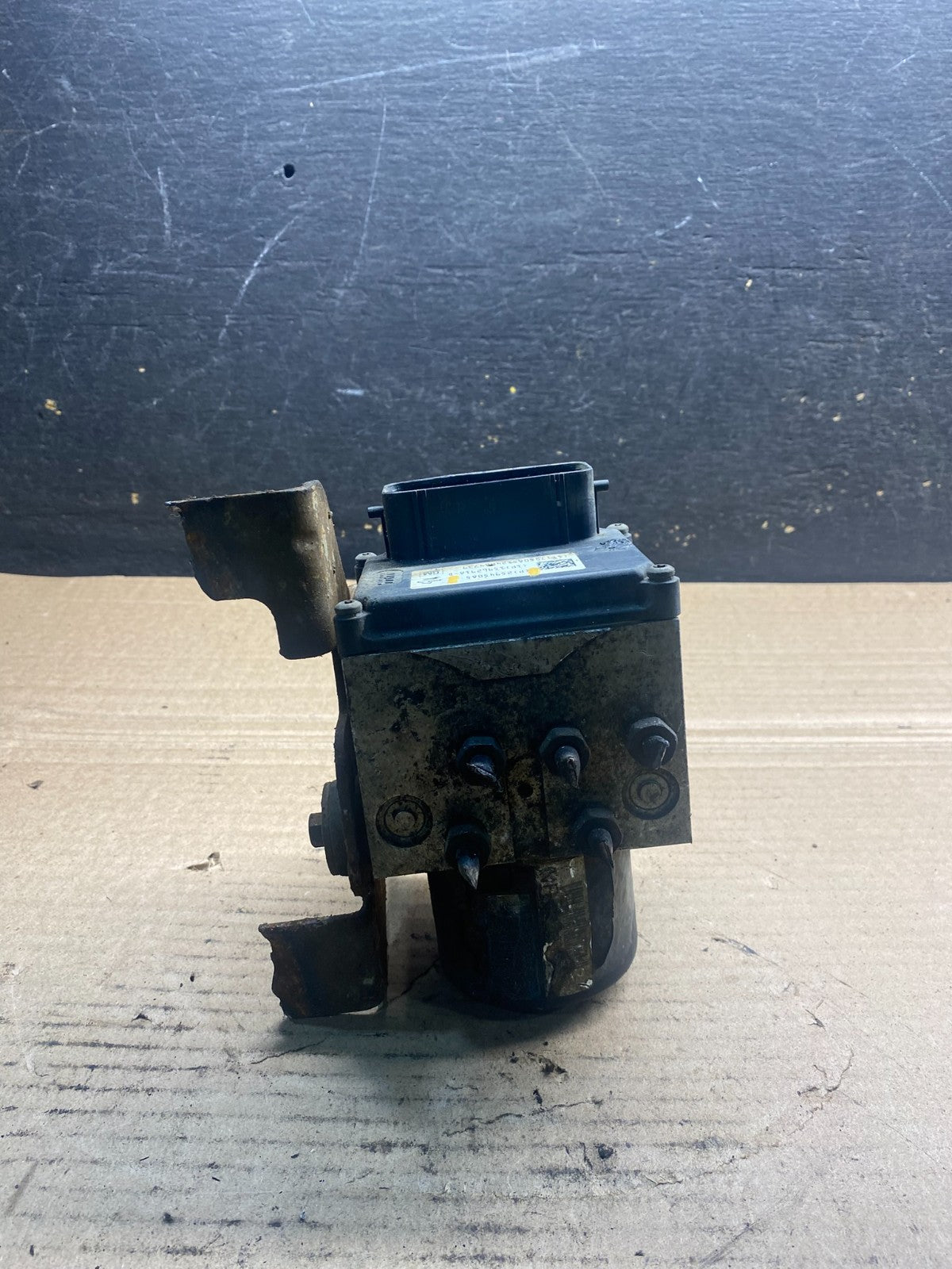 2009 Chevy Express GMC Savana 1500 2500 ABS Anti Lock Brake Pump aa3273 DG3