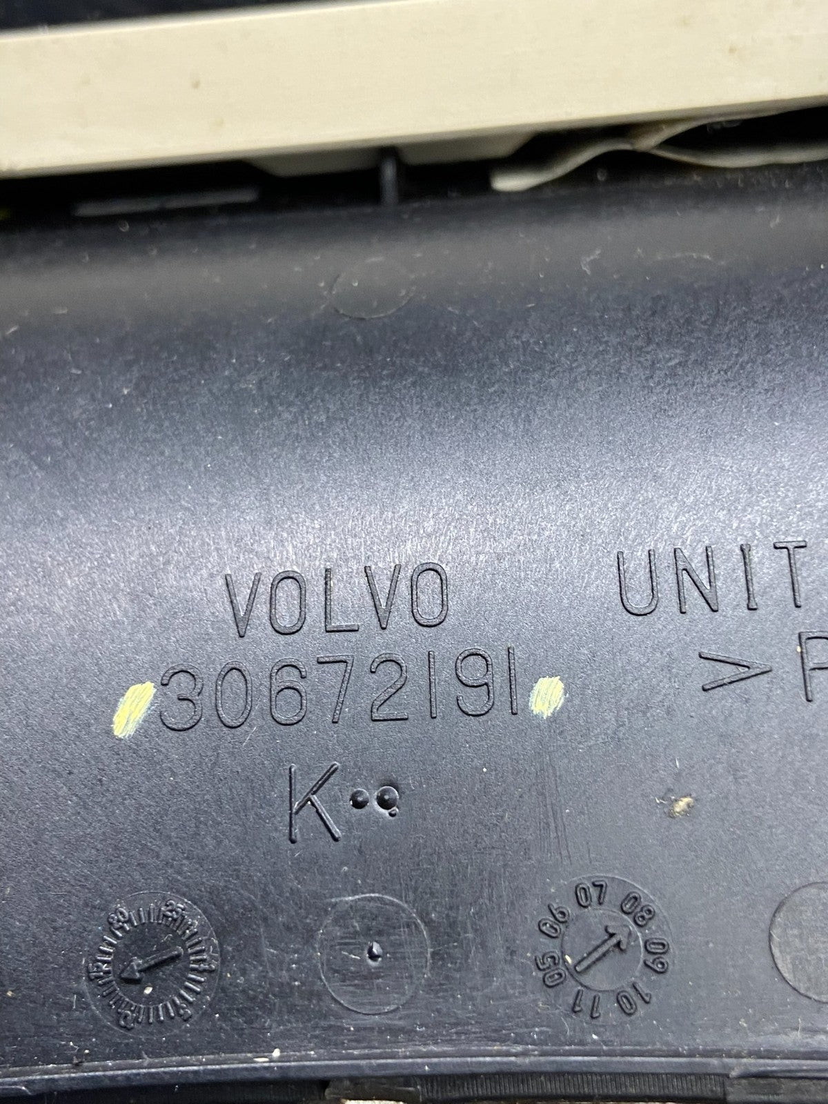 2008-2011 Volvo S80 XC70 Climate Control Radio Bezel Panel Trim af2043 DG5